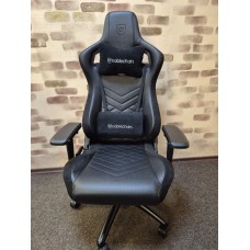 Кресло Noblechairs EPIC Black с экспозиции